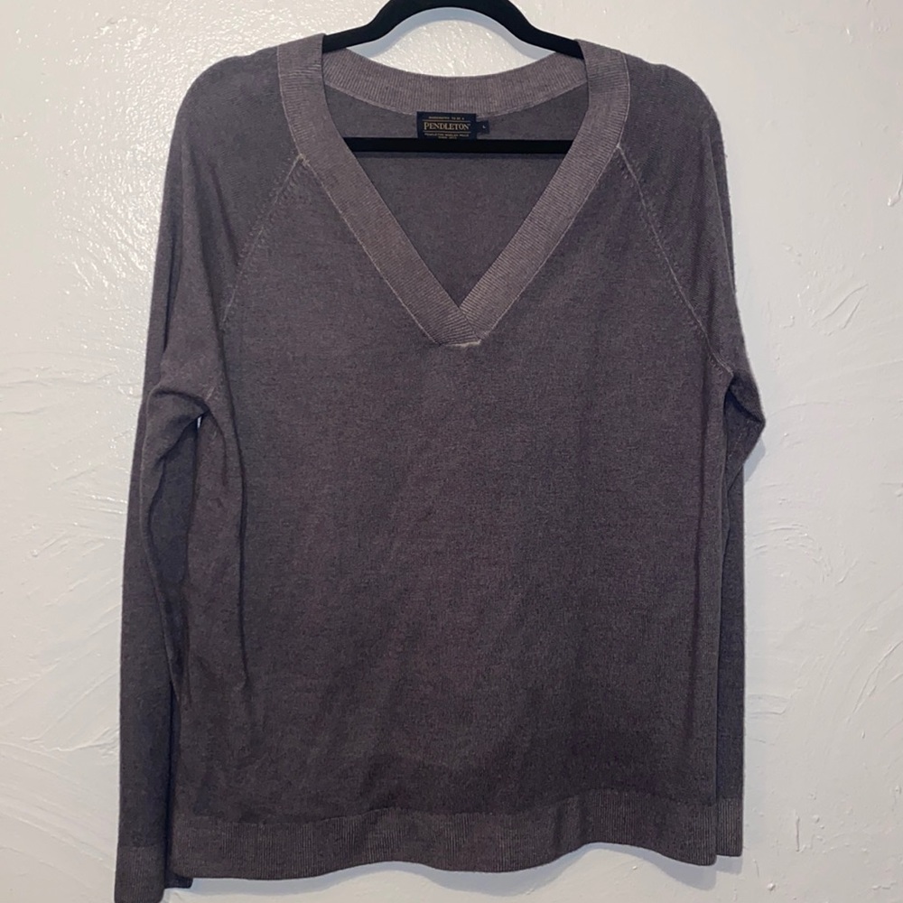 Pendleton v neck sweater